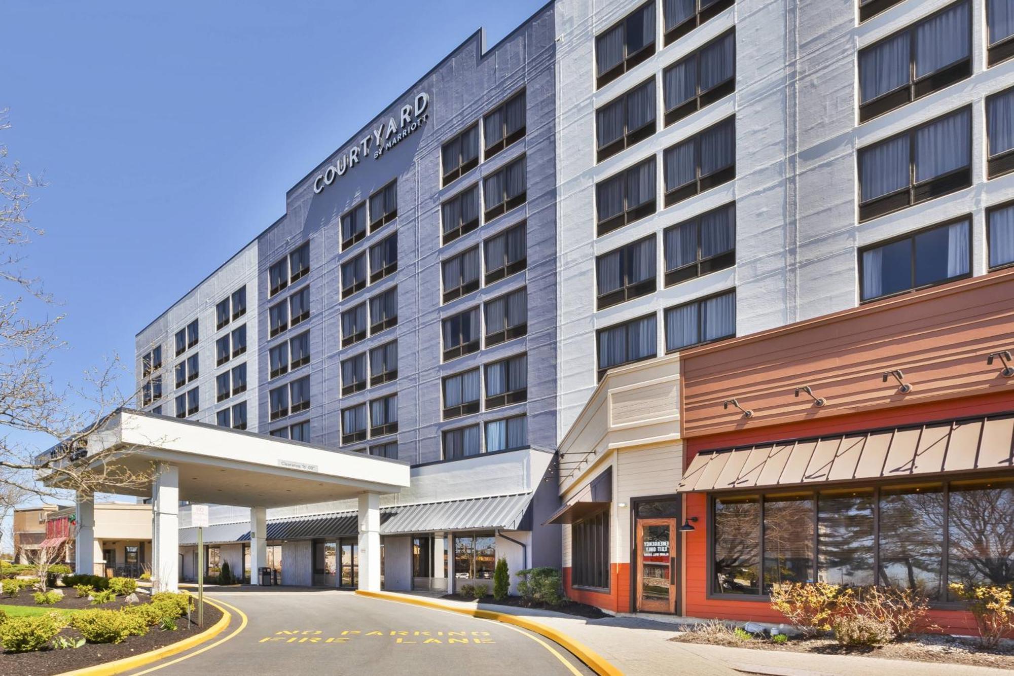 คอร์ตยาร์ด เซคอคัส เมดโดว์แลนด์ Hotel ซีคอคัส ภายนอก รูปภาพ