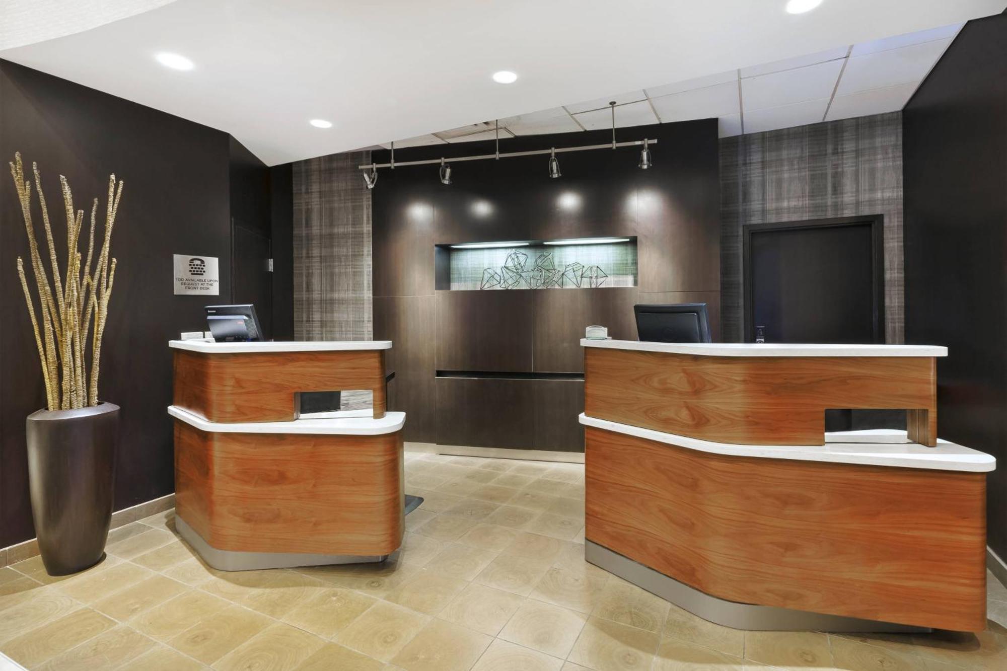 คอร์ตยาร์ด เซคอคัส เมดโดว์แลนด์ Hotel ซีคอคัส ภายนอก รูปภาพ