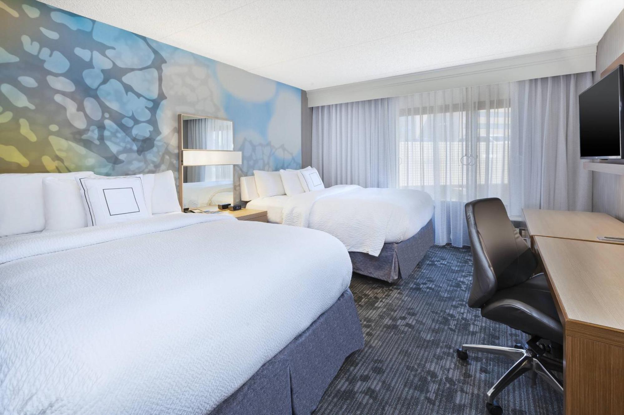 คอร์ตยาร์ด เซคอคัส เมดโดว์แลนด์ Hotel ซีคอคัส ภายนอก รูปภาพ