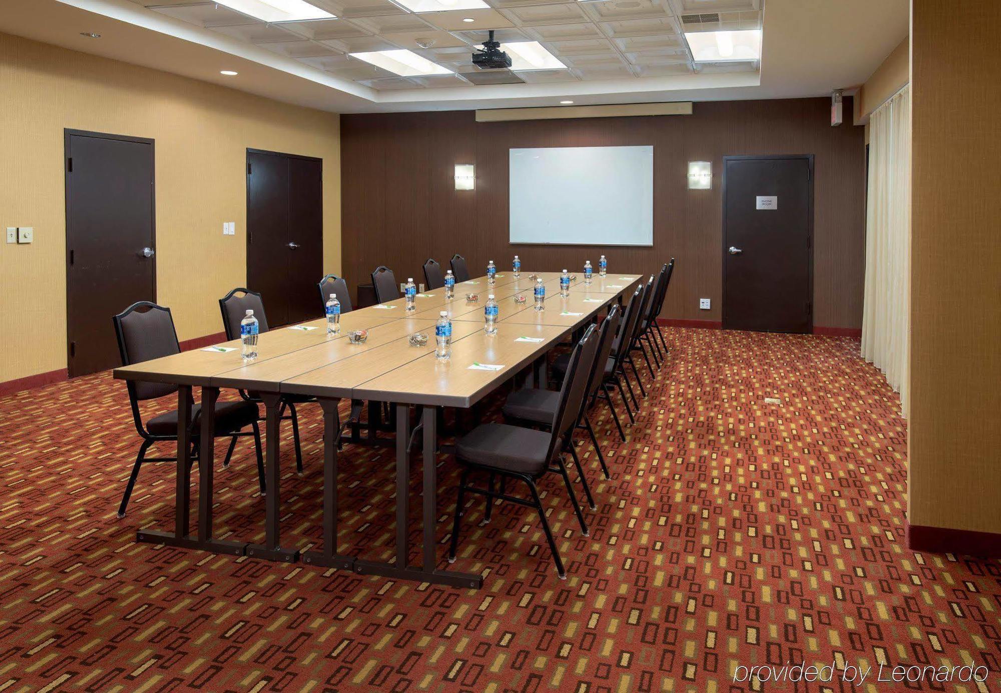 คอร์ตยาร์ด เซคอคัส เมดโดว์แลนด์ Hotel ซีคอคัส ภายนอก รูปภาพ